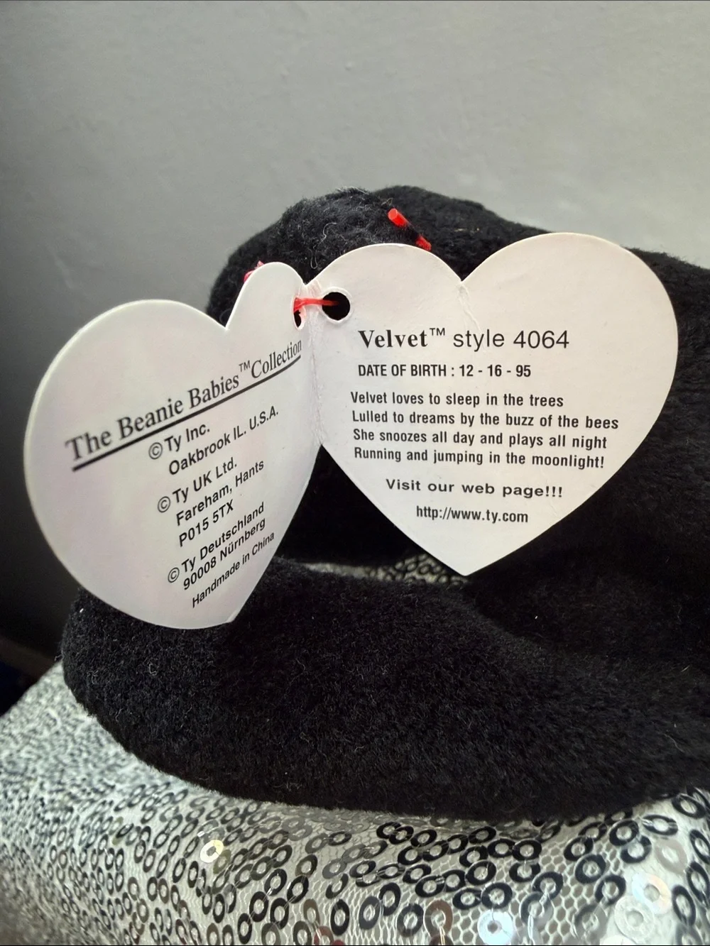 NWT Ty Velvet the Panther Plush Beanie Baby with Heart Tag - Black